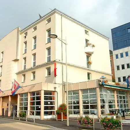 Logis Du Haut-bugey 3*