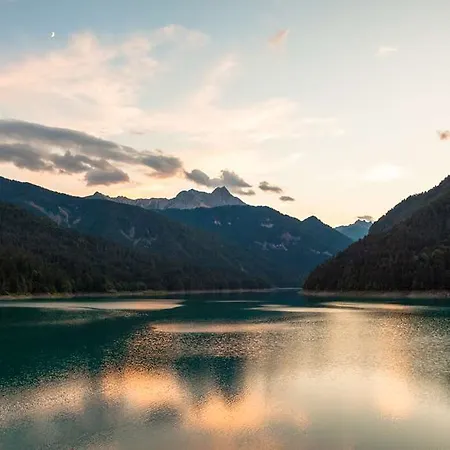 Logis Du Haut-bugey 酒店