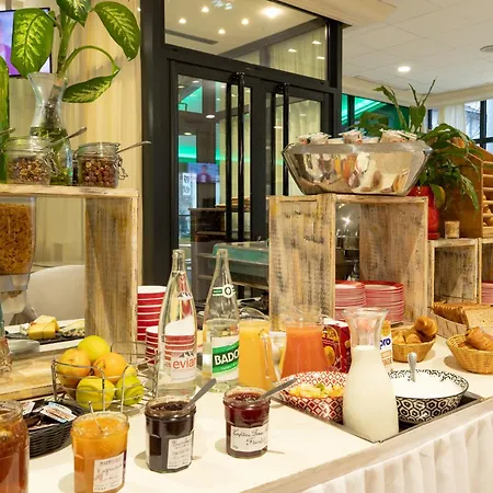 Hotell Logis Du Haut-bugey