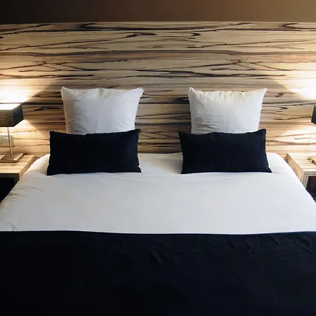 Hotell Logis Du Haut-bugey