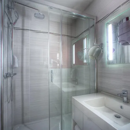 Logis Du Haut-bugey Hotel